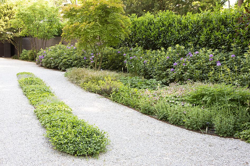 Tuintrend tegels eruit